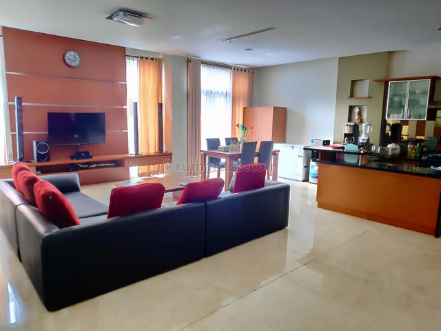 DIJUAL CEPAT DIBAWAH HARGA PASAR Rumah Lux Full Furnished Siap Huni Di Salah Satu Townhouse Elite Di Kota Bandung Utara @ De Bale Pakuan Ciumbuleuit, Ciumbuleuit, Bandung