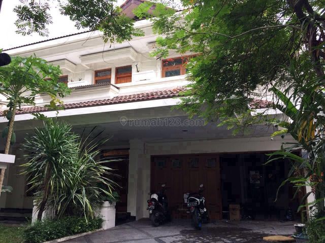 Beautiful house in Senopati area "the price can be negotiable", Senopati, Jakarta Selatan