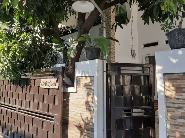 rumah cantik dan strategis di Rawabadak Jakarta Utara!, Rawa Badak, Jakarta Utara