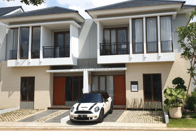 Biarritz Premier Jatiwarna Bekasi Rumah Mewah Full Fasilitas Free Canopy Dan AJB, Jatiwarna, Bekasi