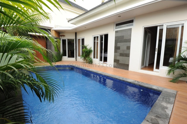 brand new villa di kerobokan, Kerobokan, Badung