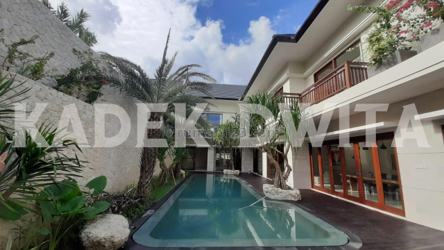 Luxury villa tegal cupek kerobokan dekat umalas bumbak semer, Kerobokan, Badung