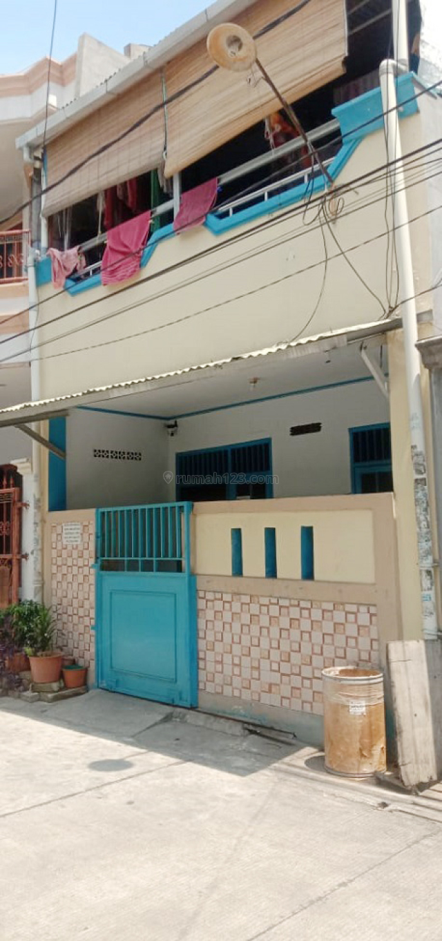 Rumah Cantik Harga Murah di Pademangan luas 65 m2, 2 lantai lokasi strategis hadap barat jalanan 2 mobil, Pademangan, Jakarta Utara