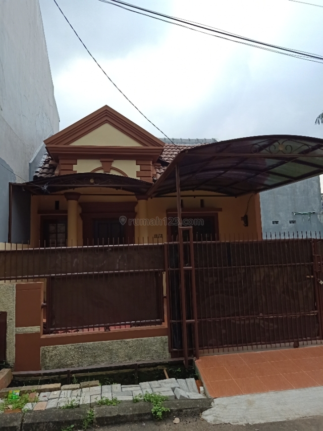 Rumah cantik siap huni, BSD Nusaloka, Tangerang