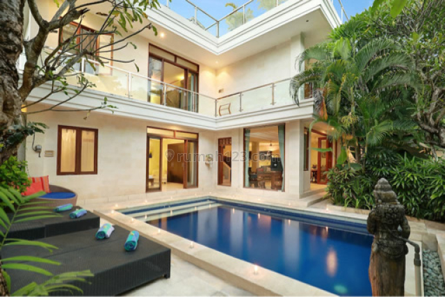 LUXURY VILLA SEMINYAK BADUNG BALI, Seminyak, Badung