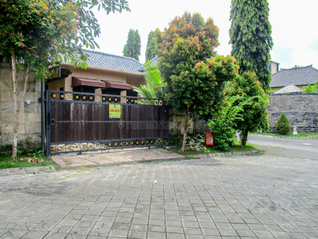 Rumah / Beautiful House located at exclusive area at Pecatu, Bali, Ungasan, Badung