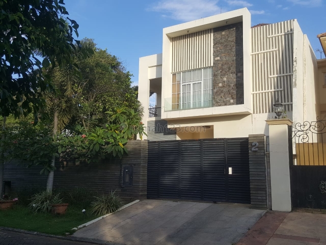 Rumah 4 KT Katamaran Permai (Pantai Indah Kapuk) - Mewah Swimming Pool - Jakarta, Pantai Indah Kapuk, Jakarta Utara