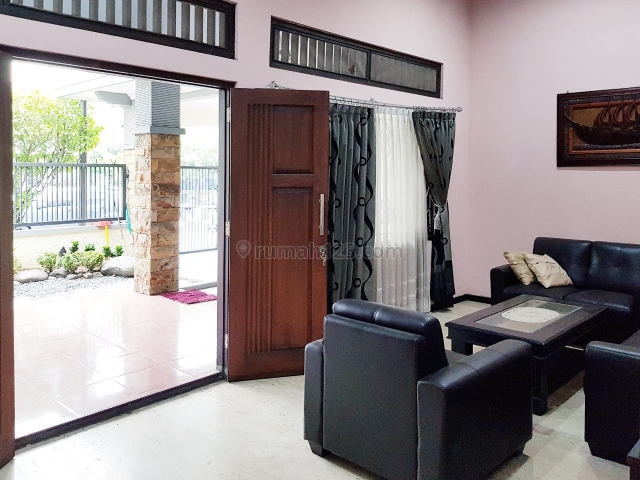 rumah siap huni dekat smp 22 surabaya, Gayungan, Surabaya