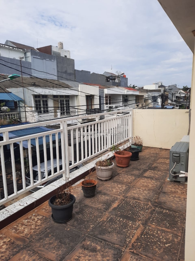 Rumah Di daerah Kelapa Gading, Jakarta Utara, Kelapa Gading, Jakarta Utara