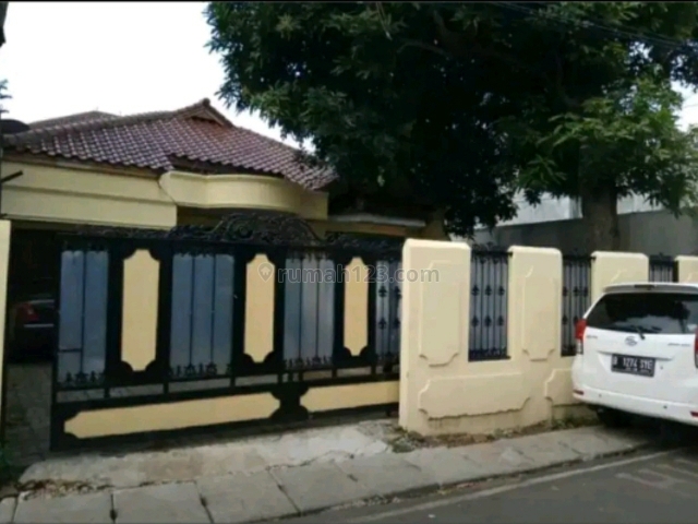Rumah Tinggal Menteng Atas Setiabudi Kuningan Jakarta Selatan, Setiabudi, Jakarta Selatan