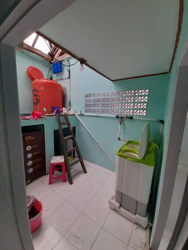 RUMAH MINIMALIS DI BANDUNG TIMUR, Cibiru, Bandung