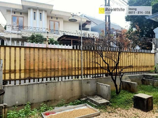 Rumah Dijual di Kawasan Elit Barito, Jakarta Selatan, Kebayoran Baru, Jakarta Selatan