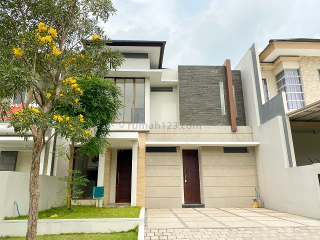 Rumah Citraland Woodland Surabaya Desain Modern Minimalis, Citraland, Surabaya