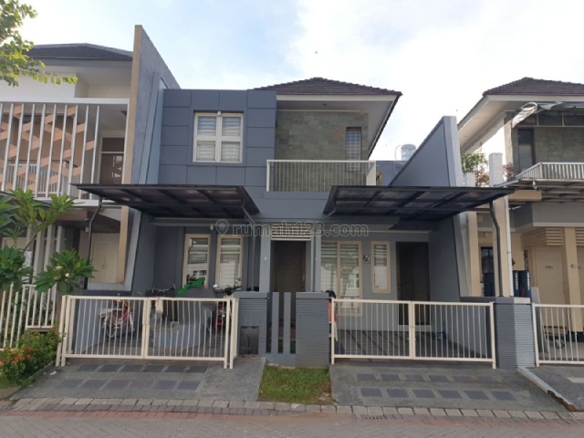 Rumah Pakuwon City Florence MINIMALIS, SIAP HUNI , ROW 3 MOBIL, Mulyorejo, Surabaya