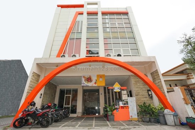 (BD) OYO Hotel Semapir Tengah Ideal Strategis, Surabaya, Semampir, Surabaya