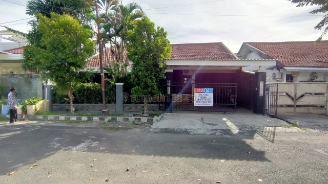 Rumah siap huni di Medokan Ayu II, Rungkut, Surabaya