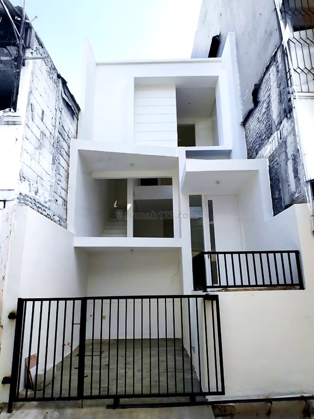 PADEMANGAN - RUMAH 4X12 MINIMALIS BERKONSEP SOHO || HUB: AFFAN 081249772323, Pademangan, Jakarta Utara