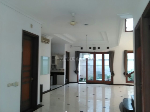 Rumah keren bisa kantor di kebayoran baru, Kebayoran Baru, Jakarta Selatan