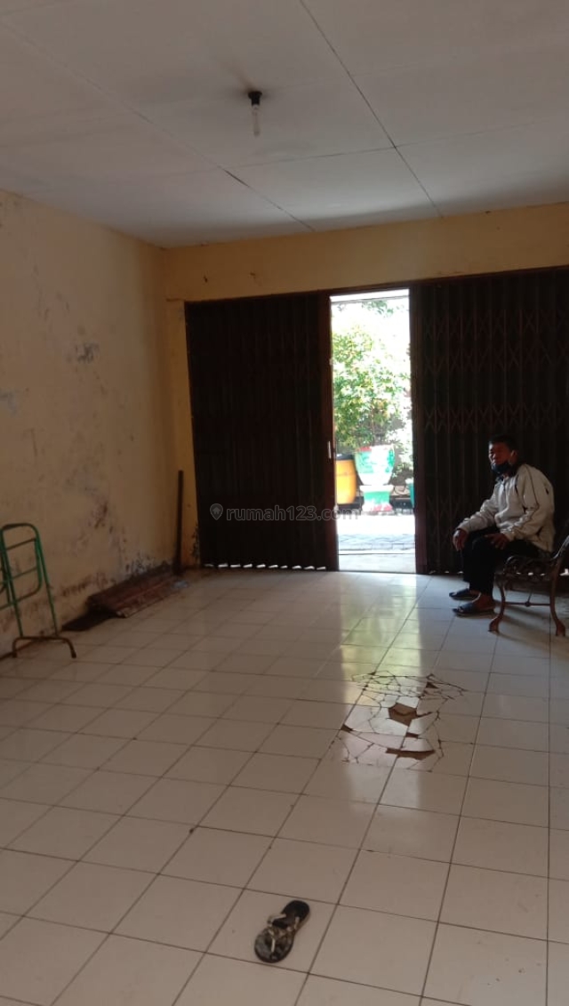 Rumah kost murah sudah berjalan penuh anak kost tengah kota depan stasiun poncol semarang, Pandansari, Semarang