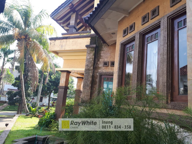 RUMAH UNIK DALAM KOMPLEK DI CIRENDEU, Cirendeu, Jakarta Selatan