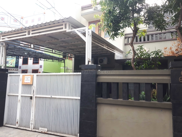 KEMANGGISAN - RUMAH 100m2 ADA CARPORT || HUB: AFFAN 081249772323, Kemanggisan, Jakarta Barat