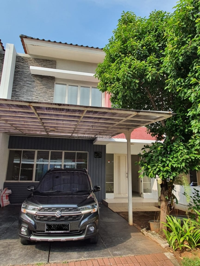 Rumah Murah di Golf Lake Jakarta Barat hadap utara, Cengkareng, Jakarta Barat