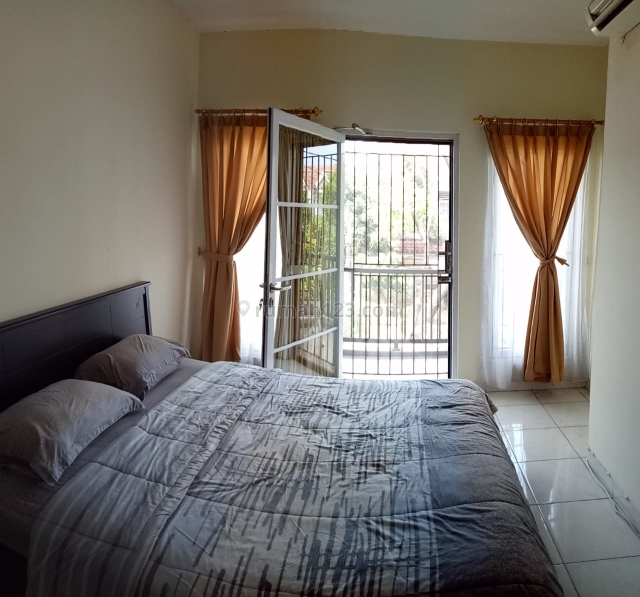 Rumah Bagus 2 Lantai di Cluster Meadow Green Lippo Cikarang, Lippo Cikarang, Cikarang