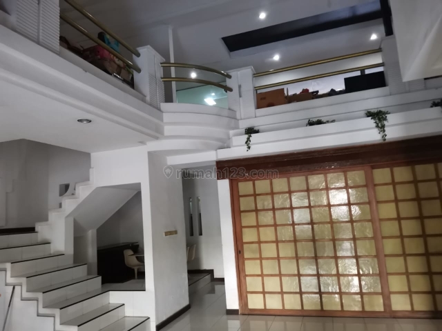 Rumah Pluit sakti, Pluit, Jakarta Utara