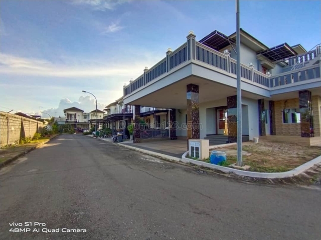 RUMAH HOOK FULL RENOVASI DI ANGGREK MAS 2, BATAM CENTER, Batam Centre, Batam