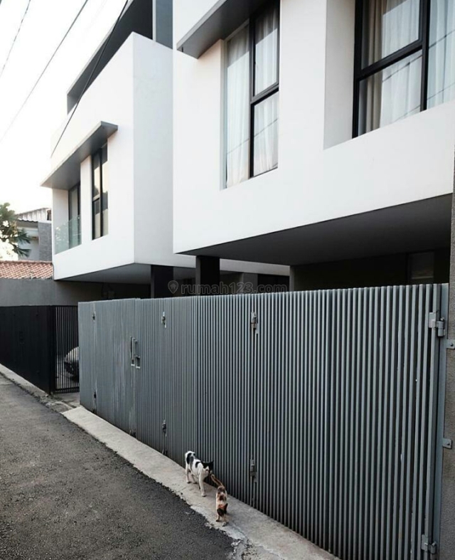 UMAHAN CILANDAK - Real Home with Cozy Village Ambience, Cilandak, Jakarta Selatan