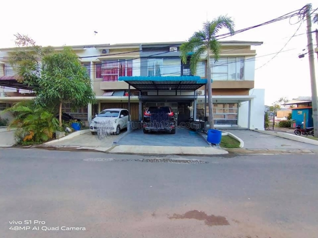 TOWN HOUSE OCEAN BLISS PASIR PUTIH, FULL RENOVASI DAN FURNISH, Batam Centre, Batam