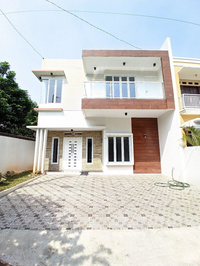 Rumah Siap Huni Modern Minimalis Cipedak Jagakarsa Jakarta Selatan, Jagakarsa, Jakarta Selatan
