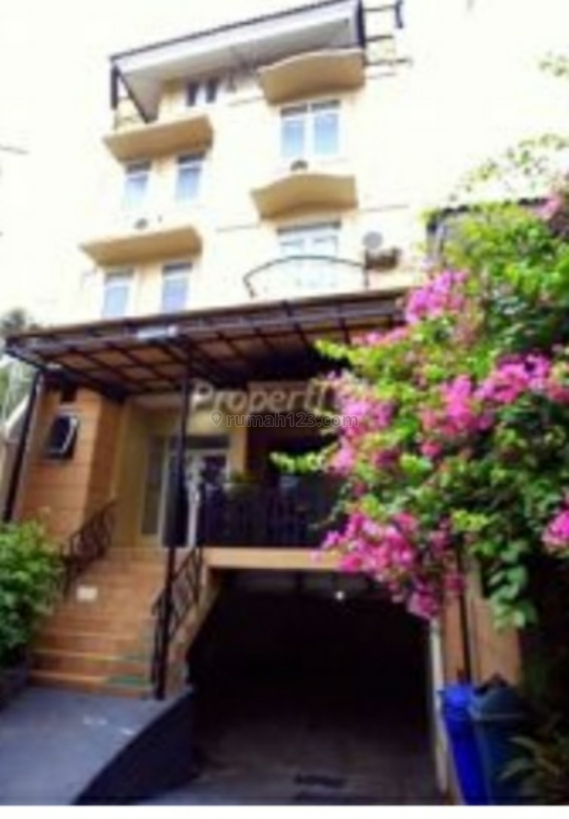 rumah tebet barat baru, Tebet, Jakarta Selatan