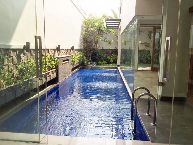 Compound House for lease at Kemang nice and modern house, Kemang, Jakarta Selatan