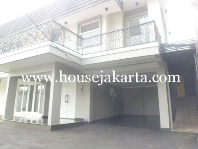 Brand new House for lease at Kemang nice and modern house, Kemang, Jakarta Selatan