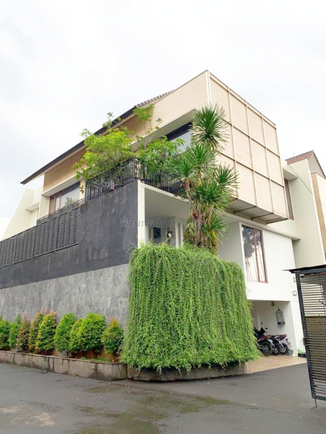 Townhouse di cilandak, Furnished mewah, Cilandak, Jakarta Selatan
