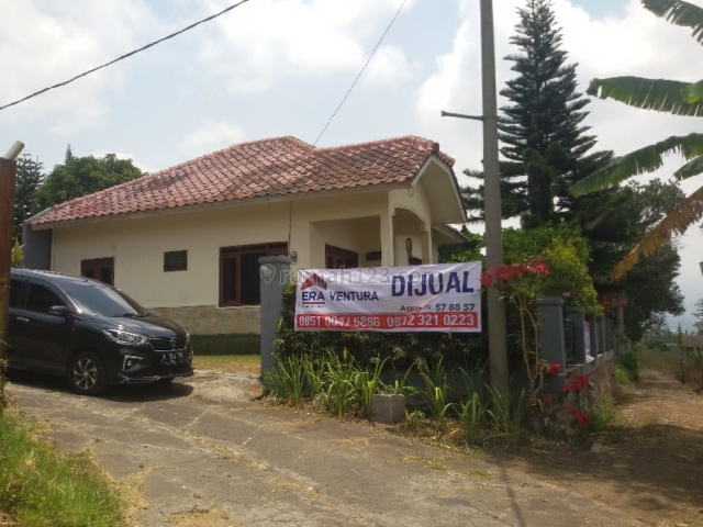 villa di MATOA sebelah Hotel bintang lima, Desa Tulungrejo, Batu