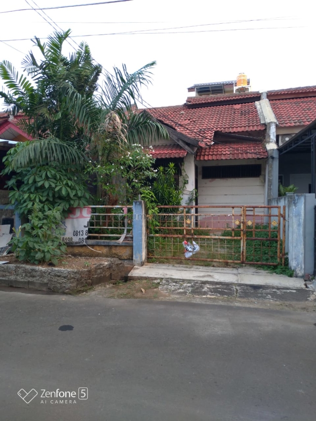 RUMAH TUA .. DITAWARKAN KONDISI APA ADANYA ....MURAH ABISSSS, Gading Serpong, Tangerang