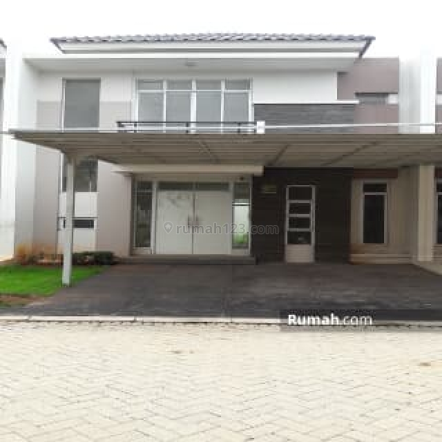 Rumah Mewah Cluster Favorite Green Lake City 8x18, Green Lake City, Jakarta Barat