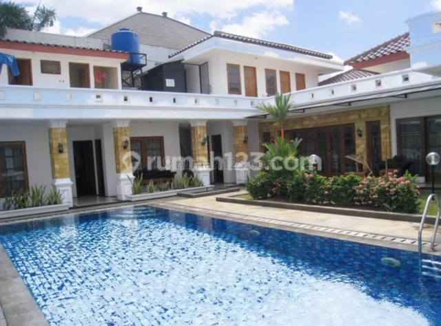 Rumah Siap Huni di Menteng- dekat HOS Cokro, Bunderan HI, Menteng, Jakarta Pusat