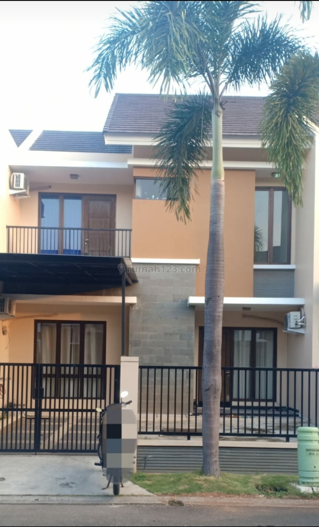 Rumah Minimalis siap huni di Cluster Aralia Harapan Indah Bekasi, Bekasi Barat, Bekasi
