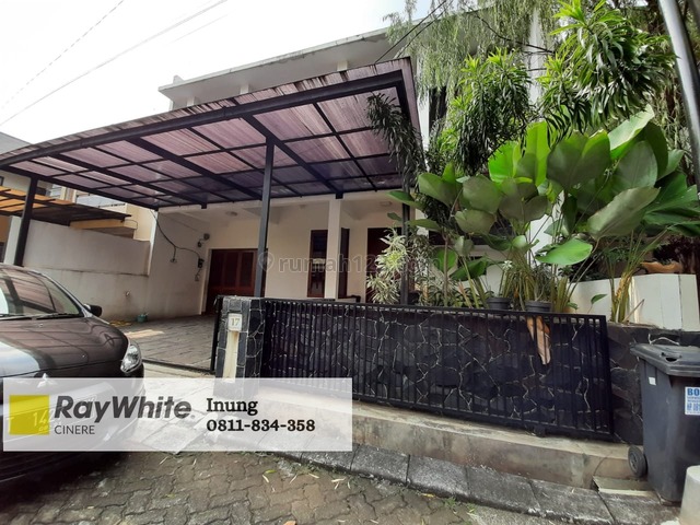 Rumah plus taman belakang di Veteran jaksel, Veteran, Jakarta Selatan