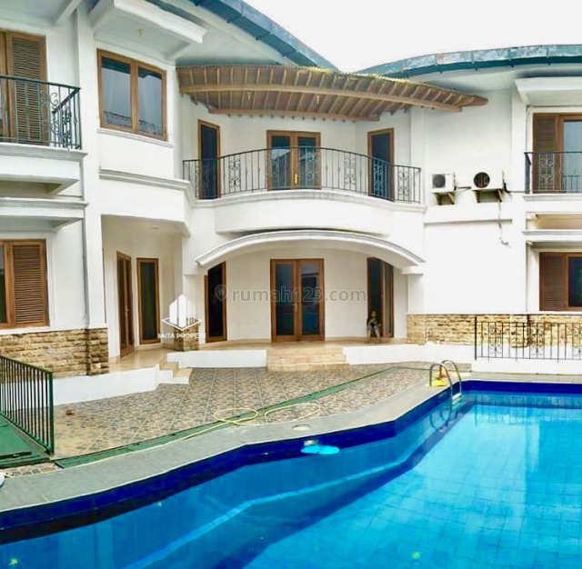 Rumah lama dan bagus di kemang, Kemang, Jakarta Selatan
