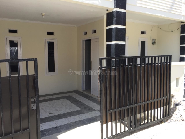 Rumah Minimalis Blok Depan Pondok Ungu Permai Bekasi, Bekasi Utara, Bekasi
