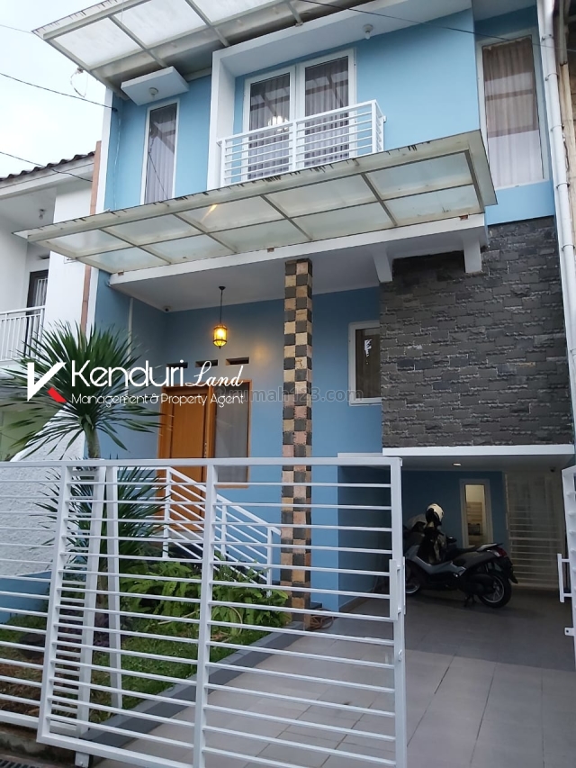 Rumah cantik mezanine murah lingkungan aman dan nyaman dekat Tol, Jagakarsa, Jakarta Selatan