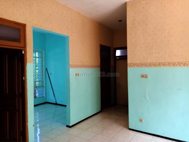 rumah luas hijau Pondok Tjandra, Waru, Sidoarjo