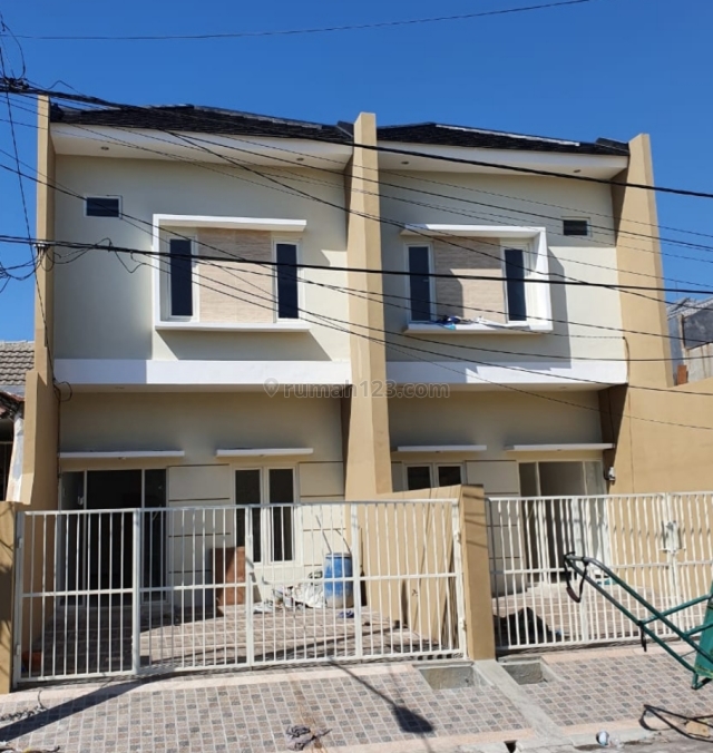 Rumah Baru 2 Lantai Minimalis Nirwana Eksekutif, Rungkut, Surabaya