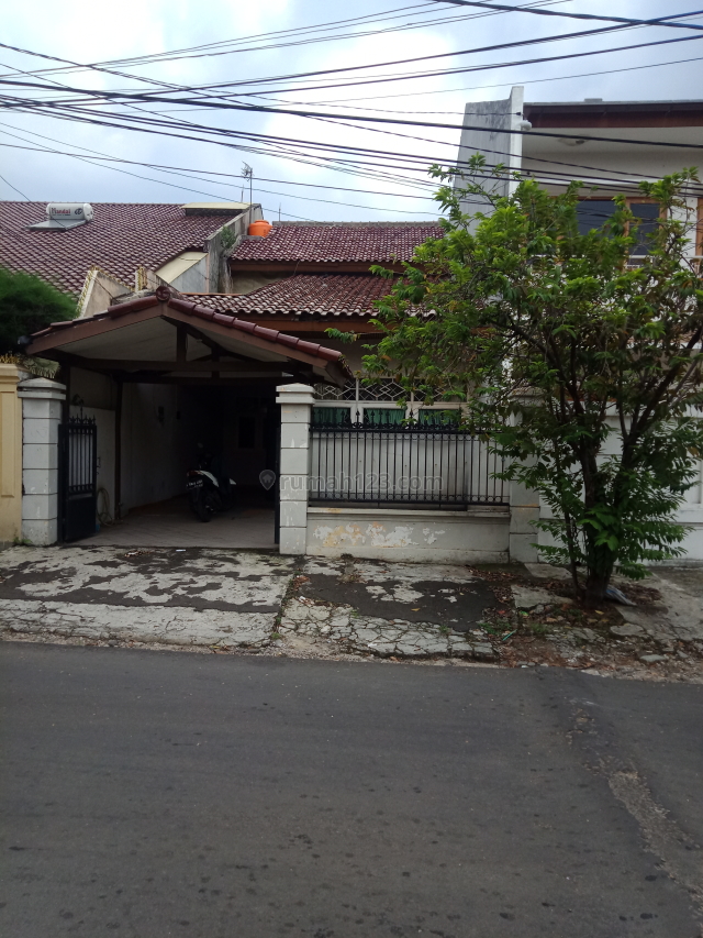RUMAH 2 LANTAI STRATEGIS, Kebayoran Lama, Jakarta Selatan