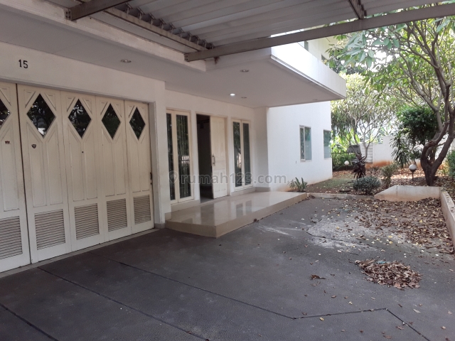 Rumah Bagus Siap Huni, Intercon, Jakarta Barat
