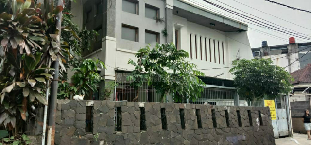 rumah besar sayap gardujati, Gardu Jati, Bandung